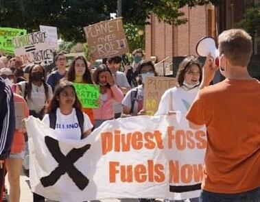 Students for Environmental Concerns march